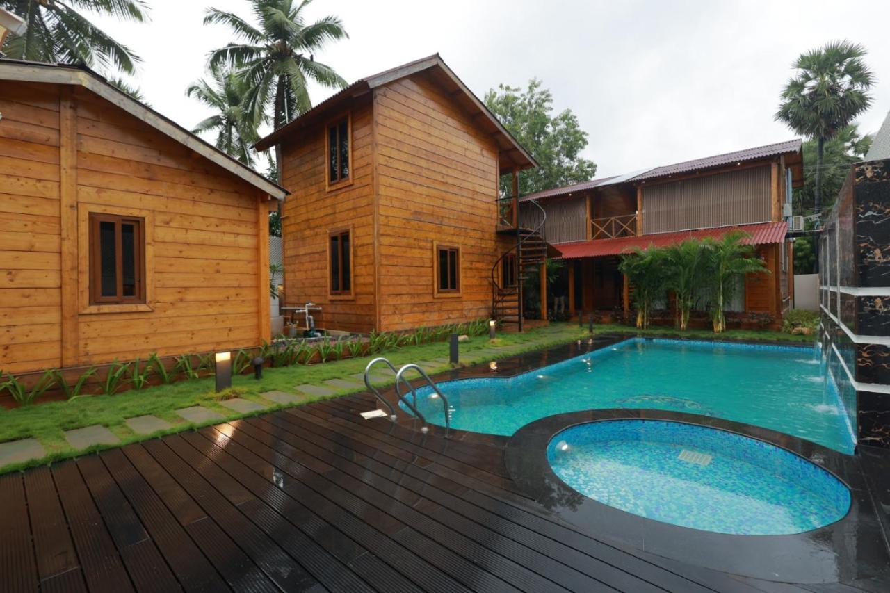 Wooden Ecr Sea Resort Pondicherry Ngoại thất bức ảnh
