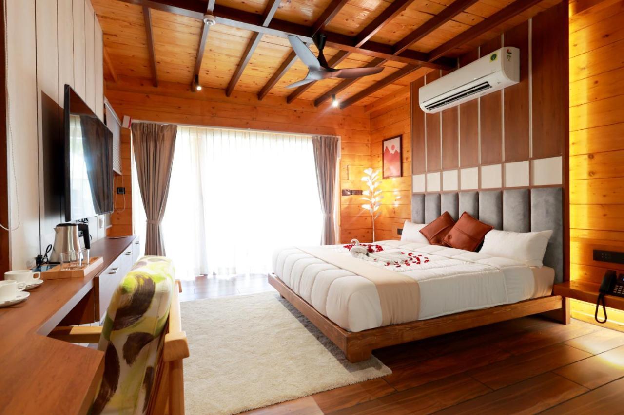 Wooden Ecr Sea Resort Pondicherry Ngoại thất bức ảnh