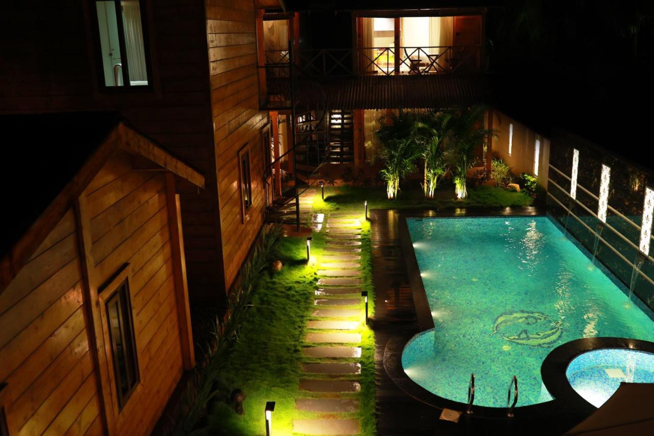 Wooden Ecr Sea Resort Pondicherry Ngoại thất bức ảnh