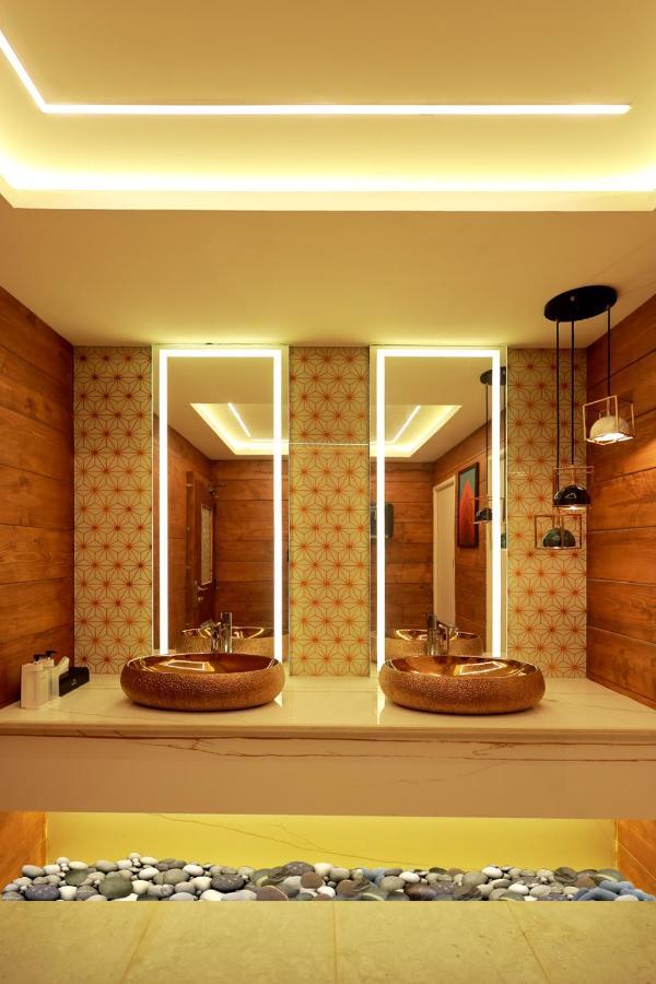 Wooden Ecr Sea Resort Pondicherry Ngoại thất bức ảnh